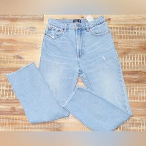 Abercrombie & Fitch Ultra High Rise Straight Light Blue Distressed women’s Jeans